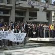 Stop violenţei: Peste 300 de elevi au mărşăluit pe străzile Sucevei