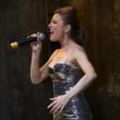 Elena Gheorghe a cerut 1.950 de euro pentru aproximativ jumătate de oră de cântat