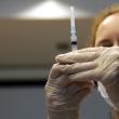 Campania de vaccinare a ratat startul, urmând să înceapă cu o întârziere de cel puţin două săptămâni. Foto: Mediafax