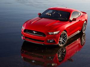 Ford a dezvăluit noul Mustang