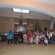 Zeci de copii din Câmpulung Moldovenesc au primit cadouri în cadrul campanie „Şi tu poţi fi Moş Crăciun”