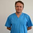 Dr. Sorin Mihai Petraşuc şi-a rupt piciorul la intrarea în sala de operaţie