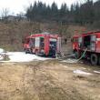 Intervenţie dificilă, cu acces limitat, la locul incendiului