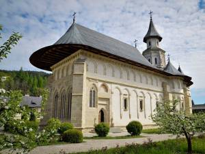 „Mormintele voievodale din Bucovina”