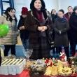 Copii şi părinţi s-au transformat în comercianţi entuziaşti pentru o cauză bună