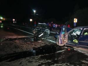 Accidentul de pe 29 august în care doi soți au fost accidentați mortal după ce mașina cu care se deplasau regulamentar a fost lovită violent de un BMW condus de un șofer din Botoșani