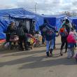 În taberele temporare de refugiați mai erau, vineri dimineață, 296 de oameni