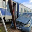 Mașina lovită de tren la Rădăuți
