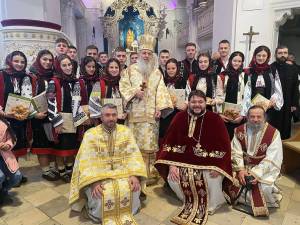 Un grup vocal tradițional din Bucovina a colindat mai multe parohii românești din Germania