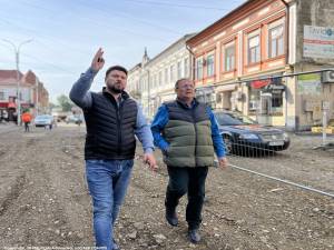 Gheorghe Flutur dă asigurări că reabilitarea zonei centrale a Rădăuțiului va fi o lucrare de calitate care va schimba în bine fața municipiului