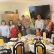 Un bucovinean din localitatea Mănăstirea Humorului, Vasile Păduraru, împreună cu familia, continuă să ajute refugiați din țara vecină