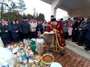 Sfințirea apei la Biserica Sf. Gheorghe din Bosanci