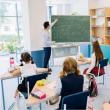 Peste 20.000 de elevi din clasele a II-a, a IV-a și a VI-a se pregătesc de evaluări