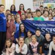 350 de copii și adolescenți din Pârteștii de Jos au participat la Caravana „Sănătate în mișcare”, organizată de fundația umanitară ASSIST