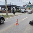 Accident între un autoturism și o moticicletă, la ieșire din Suceava spre Plopeni