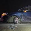Un tânăr șofer în vârstă de 19 ani a intrat pe contrasens și a lovit o mașină în care se afla o familie cu 6 copii minori