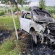 I-a luat foc mașina în trafic și a ajuns în arest pentru că era băut și nu avea permis