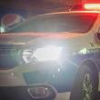 Un șofer băut și fără permis a lovit și răsturnat un cvadriciclu pe care se aflau două persoane