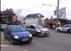 Accident violent în intersecţia supra-aglomerată din centrul Sucevei