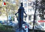 Statuia voievodului Petru I Muşat a revenit în centrul Sucevei