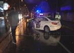 Un Mercedes s-a făcut bucăţi, după un accident violent produs din cauza vitezei