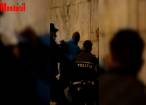 Scene filmate cu polițiști care se chinuie să imobilizeze un tânăr, la Câmpulung Moldovenesc